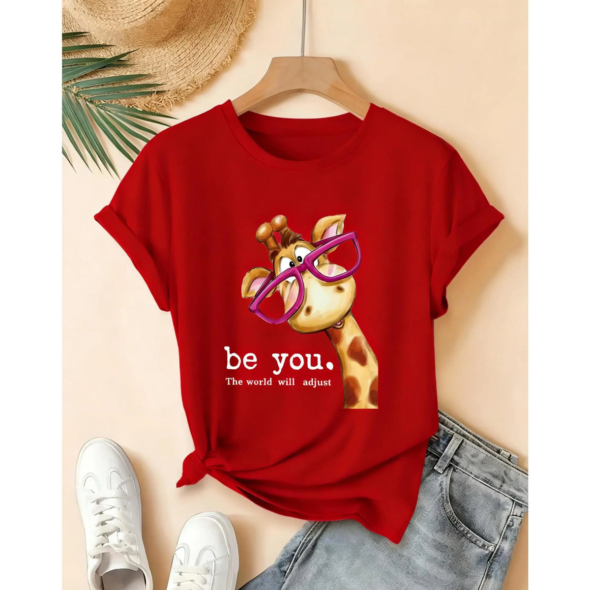 Lady's Unisex Everyday Shortleeve T-Shirt - Cartoon Giraffe with Exaggerated Pink Frame Glasses Print, Crew Neck, Versatile Vintage Fabric Top for Commute, Vacation (Spring/Summer/Fall) #SummerVibes Womenswear, Shortsleeve