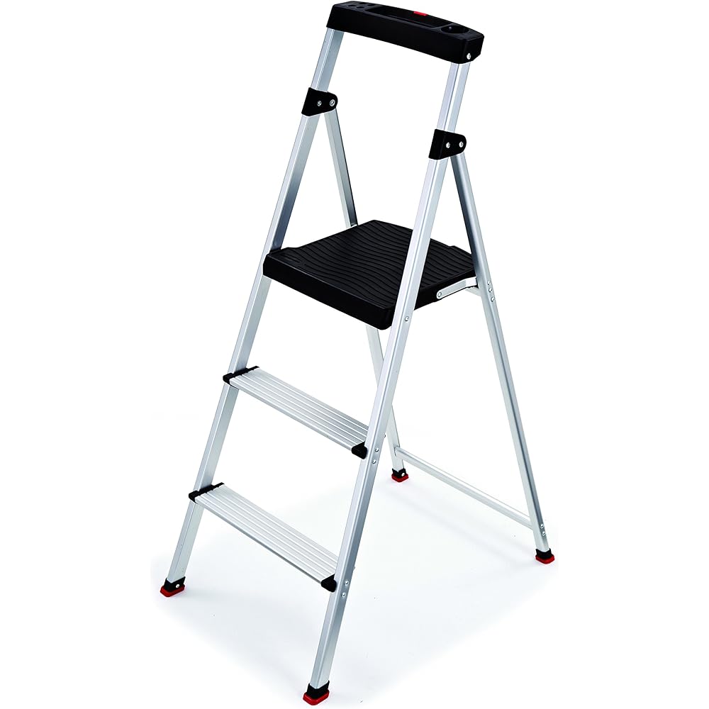 Rubbermaid 3-Step Lightweight Aluminum Folding Step Ladder