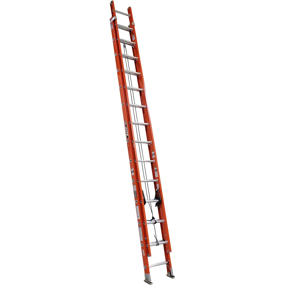 LITE 28-Foot Fiberglass Extension Ladder with 300 lbs Capacity
